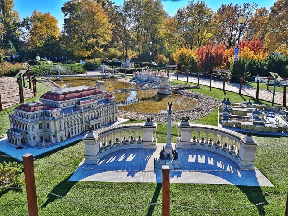 Viharsarki Apartman Дьюла Экстерьер фото