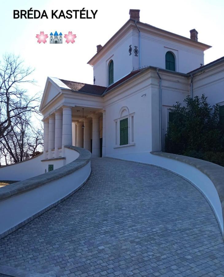 Viharsarki Apartman Дьюла Экстерьер фото
